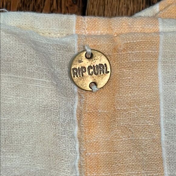 RipCurl linen Cream and White Buttoned Camisole Top - Picture 5 of 7